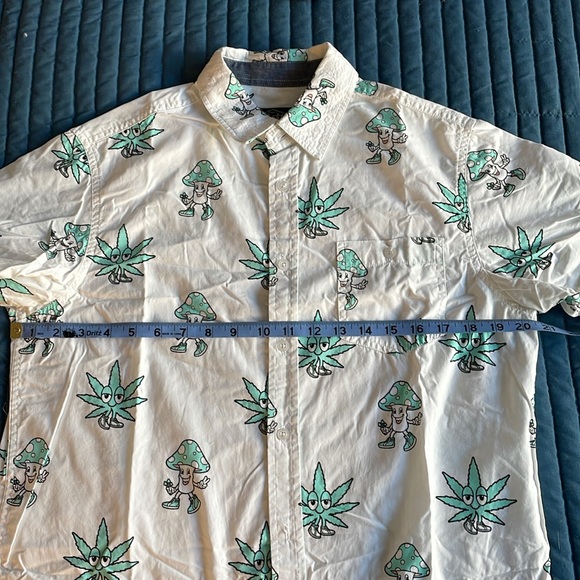 Gardening Shirt for Gardeners - Picture 5 of 6